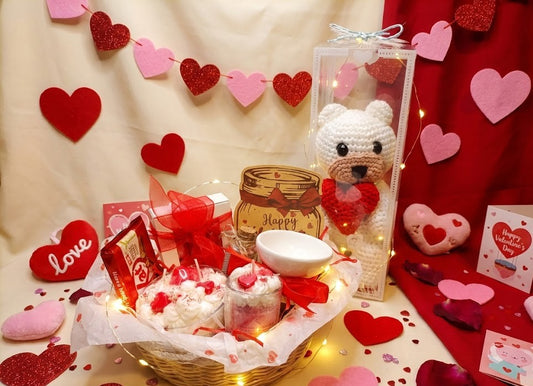 Cesta de San Valentín "Amor Artesanal Deluxe" – Edición Limitada ✨